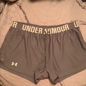 Gray loose fit shorts